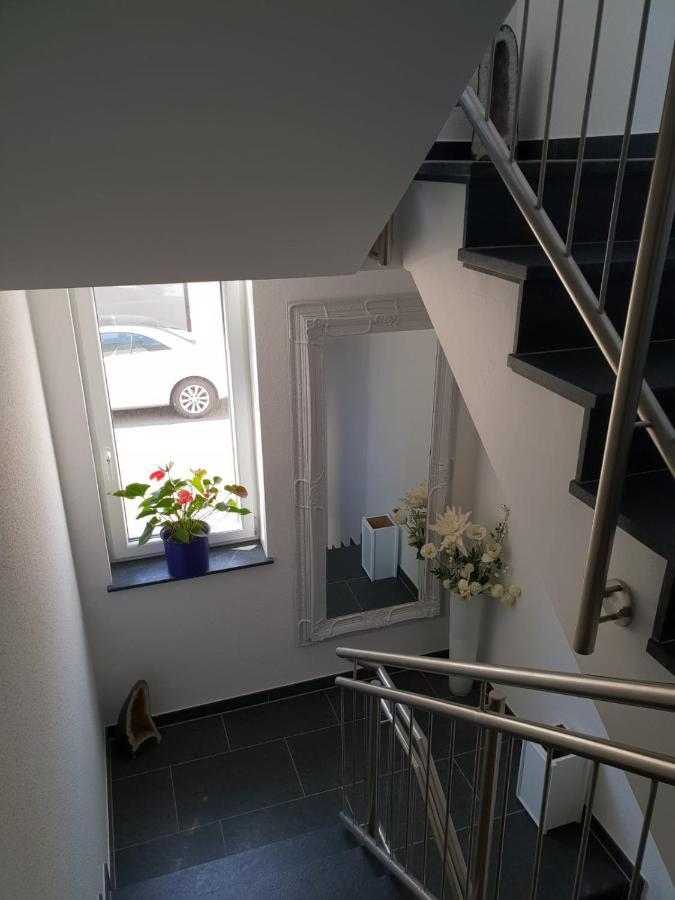 Hochwertige 85Qm-Wohnung In Wuppertal-Vohwinkel Exterior photo
