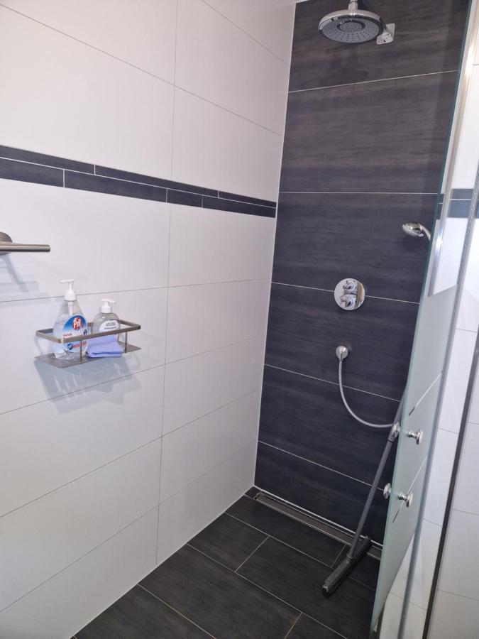 Hochwertige 85Qm-Wohnung In Wuppertal-Vohwinkel Exterior photo